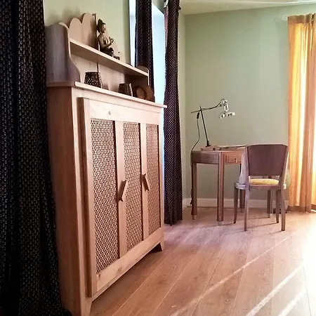 Indienne Au Fil De L'eau Bed & Breakfast